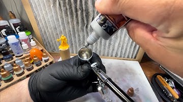 Beginner Airbrush priming,tips and tricks 🎨 Miniature Painting and Warhammer 40k Basics!