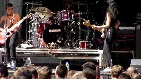 The Cliks--Oh Yeah--Live @ Pride Toronto 2010-07-03