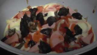 Пицца домашняя в мультиварке. Pizza ddomashnyaya in Multicookings Пицца домашняя в мультиварке. Pizza ddomashnyaya in Multicookings