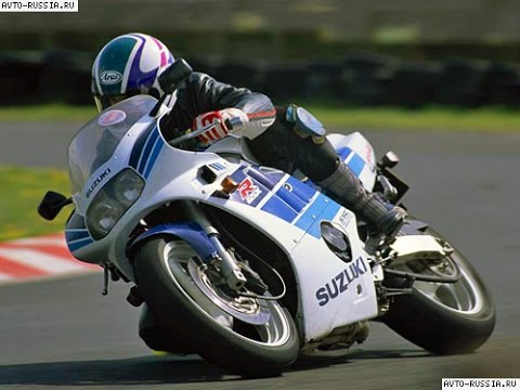 Suzuki GSX R 400 exhaust sound compilation - YouTube