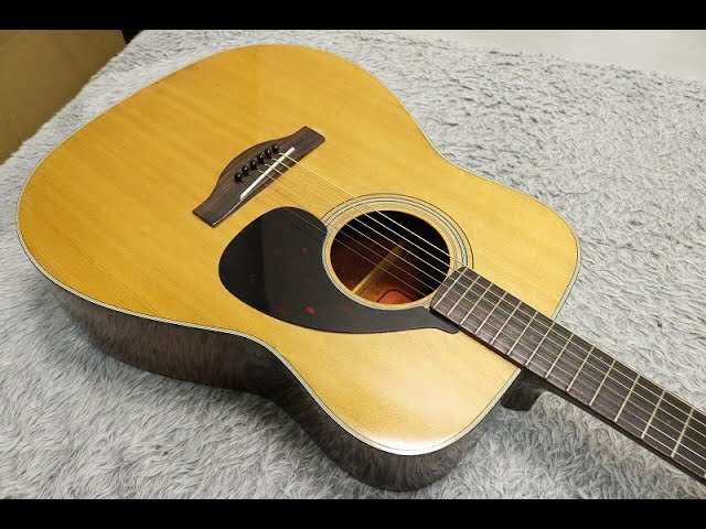 Vintage Acoustic GuitarYamaha 1971 made FG-180 RED Label Made in