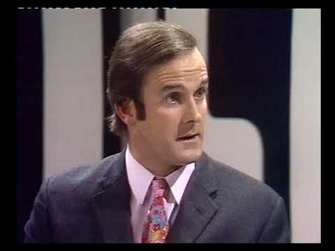 Monty Python's Flying Circus [S1 Ep1] "It's the Arts" - Sir Edward Ross