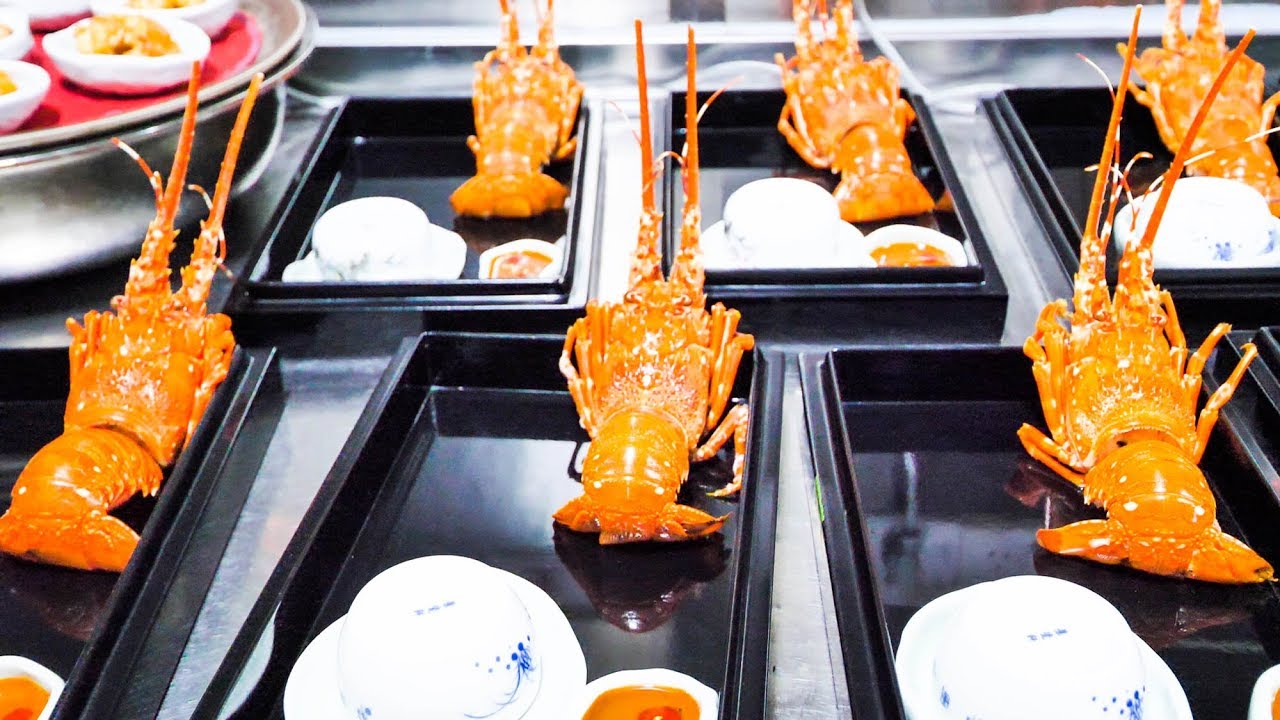 INSANE LUXURY Chinese Seafood - $300 HUGE Chinese Seafood FEAST - LOBSTER, ABALONE, EEL, and CAVIAR! | The Food Ranger