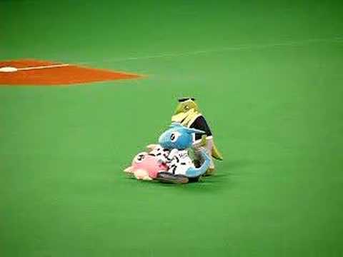 070706 試合前 だいなそうえもん殿とシャオロンパオロン　その１