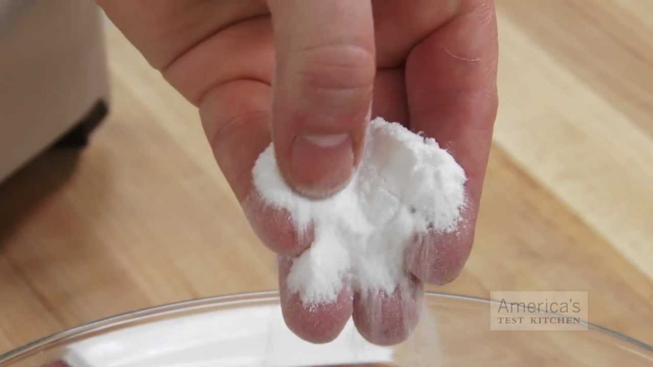 Super Quick Video Tips: How to Turn Granulated Sugar into Superfine and Confectioners