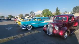 Cruise night, Tuxies