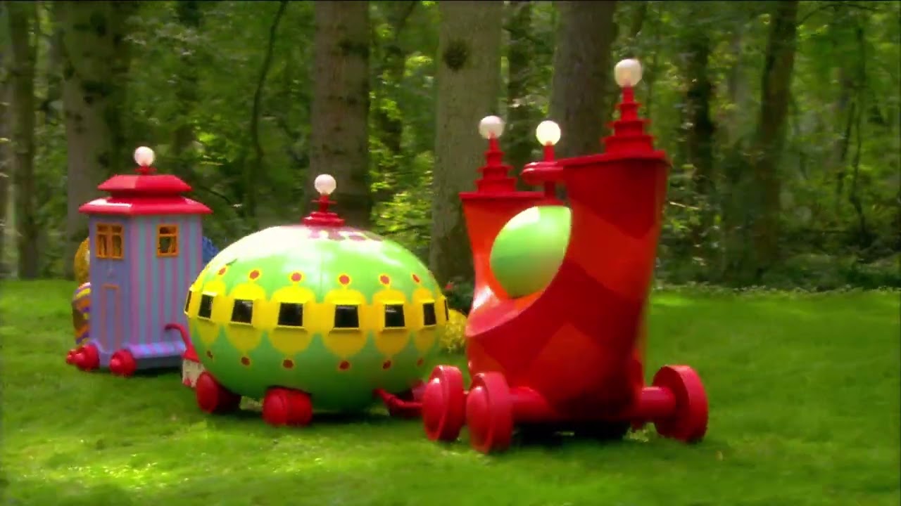 Mr. Pontipine's Moustache Flies Away | Toddler Learning | Learn with In The Night Garden