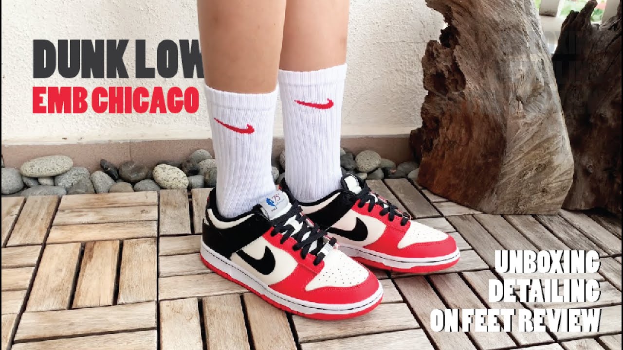 dunk low emb chicago on feet