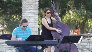 The Martinis: Fly Me To The Moon
