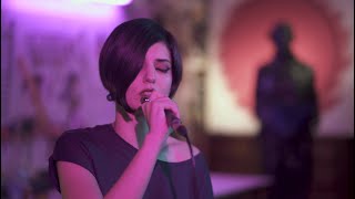 Marva Von Theo - What Is It About Me That You Love Live At D.tragkas Atelier