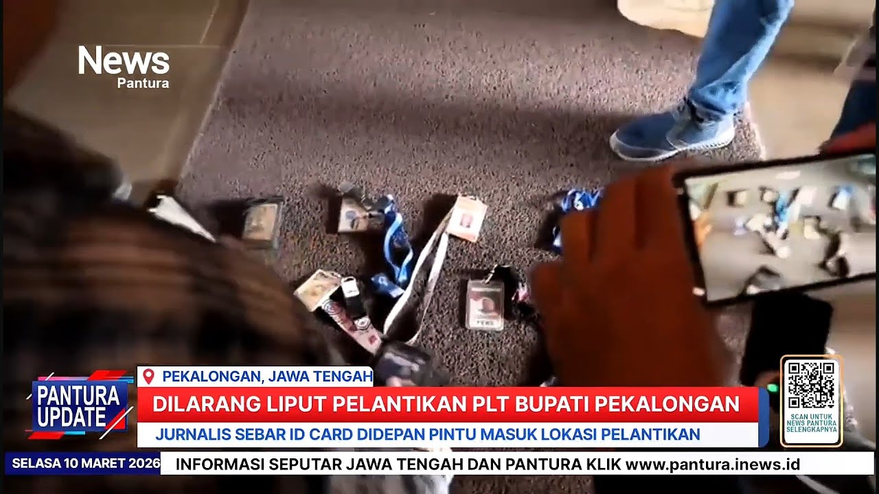 Protes dilarang liput pelantikan PLT bupati Pekalongan wartawan. sebar id card di depan lokasi