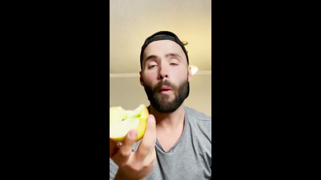 I LEARNED TO SPLIT AN APPLE WITH MY BARE HANDS Shorts