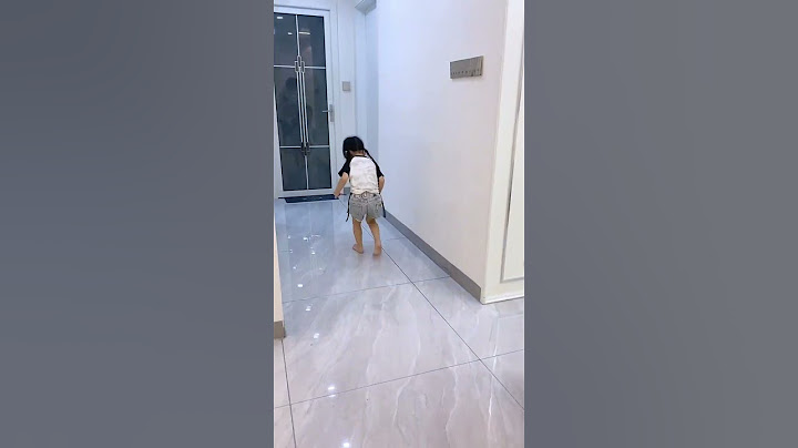閨女配合爸爸變魔術，竟然是為了他的錢，老頭該懷疑人生了!#萌娃#親子#親子日常#搞笑#爸爸帶娃#魔術 #funny #babygirl