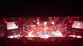 Guns N Roses - Welcome to the Jungle Live Las Vegas