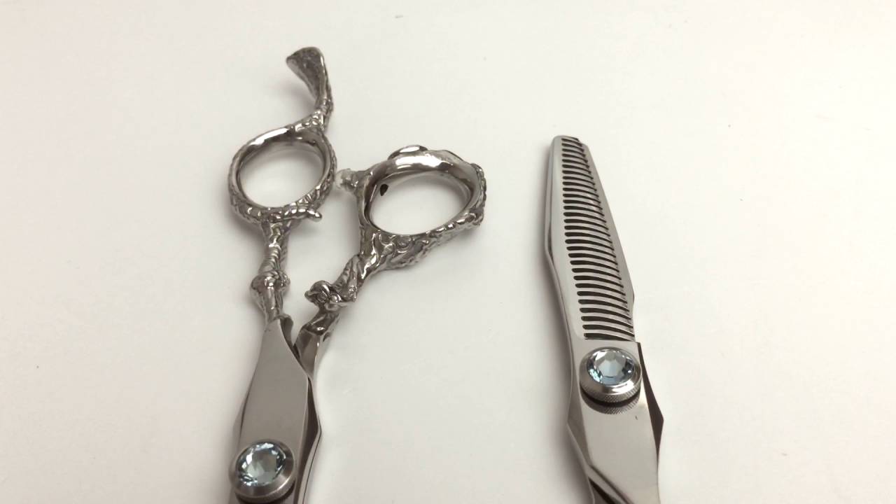 The Snake Limited Edition Set hairdressing apprenticeships