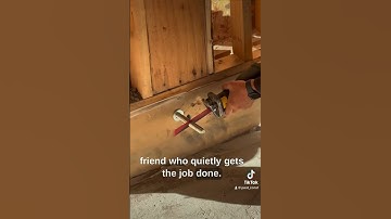 Grinder vs saw 🔩🛠️🪜 #construction #diy #work #framing #renovation #grinder