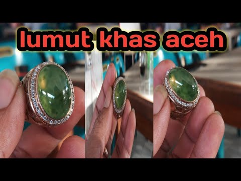 Natural batu idocrase biosolar aceh kristal#batuakik#permataindonesia#genstonejewerly#gotreegems. 