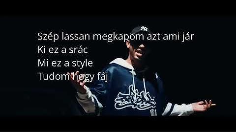 HENN   KI AZ A HENN
