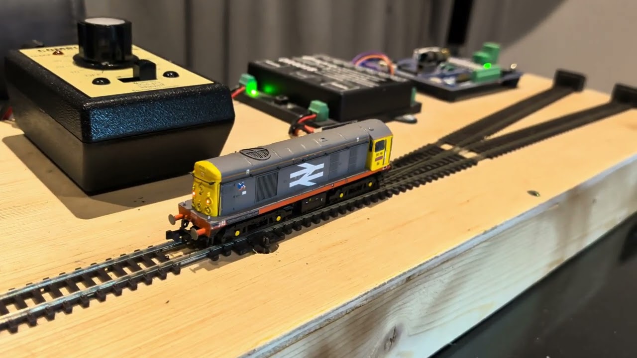 Graham Farish Class 20 DCC Sound Conversion