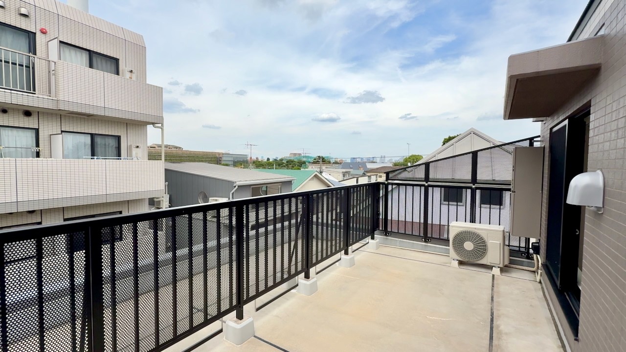 Маленькая квартира в Токио с большим балконом🏠🪴 (серия 78)