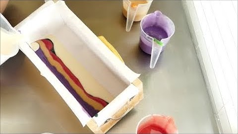 Making and Cutting Sparkling Pine & Bergamot Cold Process Soap