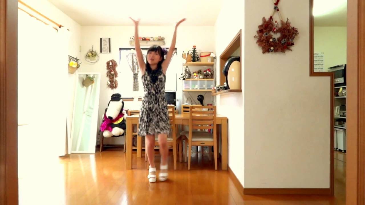 Hadashi de Summer / Nogizaka46