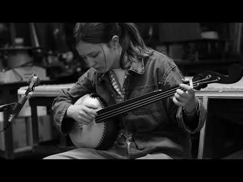 HOP HIGH - Nora Brown