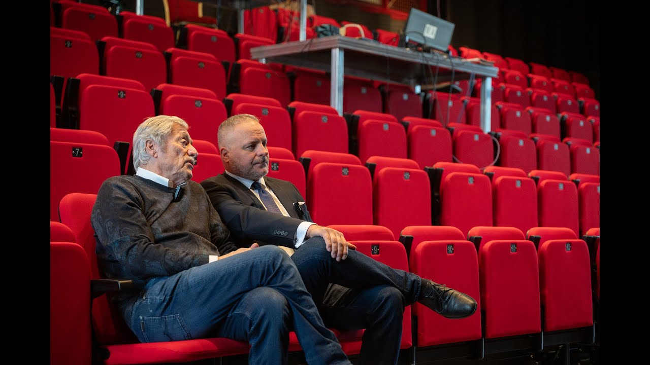 Zrekonštruované Divadlo Aréna zvnútra. Juraj Droba a Juraj Kukura vám ukážu novinky a vychytávky