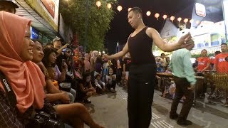 Bojo Ketikung  - Waaaw!!! Dada Mas Ini Gerak - Gerak Depan Penonton | Angklung Malioboro CAREHAL