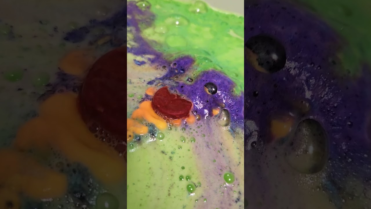 TMNT x Lush Pizza Bath Bomb