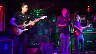 Sixyears (Boboy) - Cinta Melayang Layang (Live)