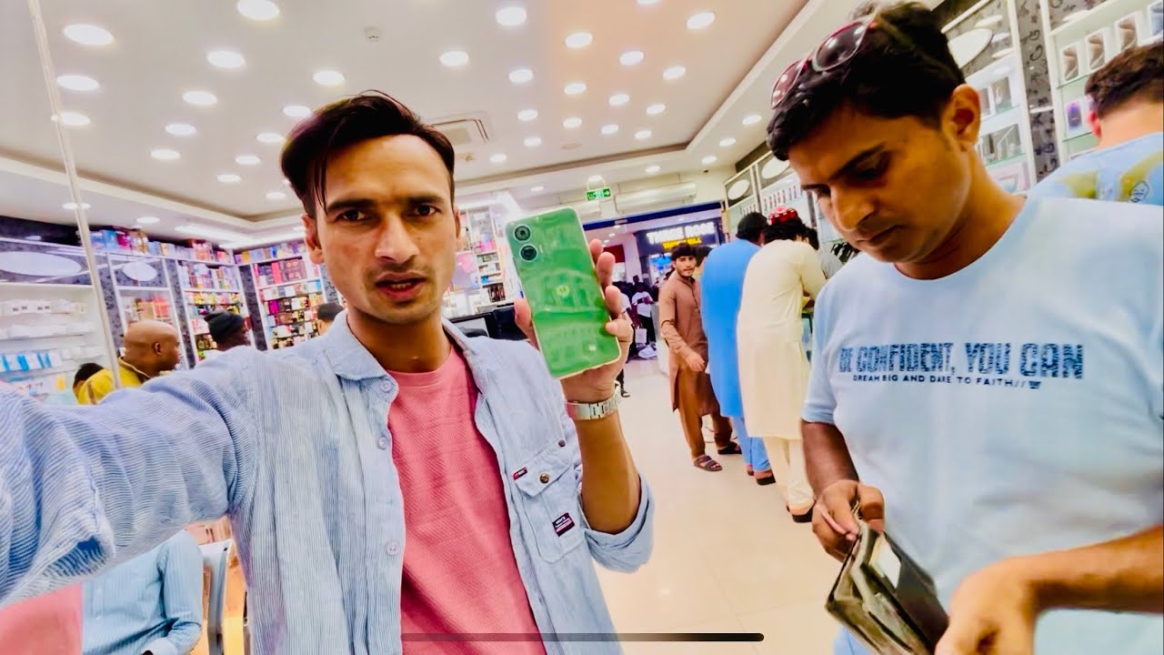 Al Watan Center / Second Time in My Life Moto mobile buy for Uncle / Ammu Nepal 🇳🇵 