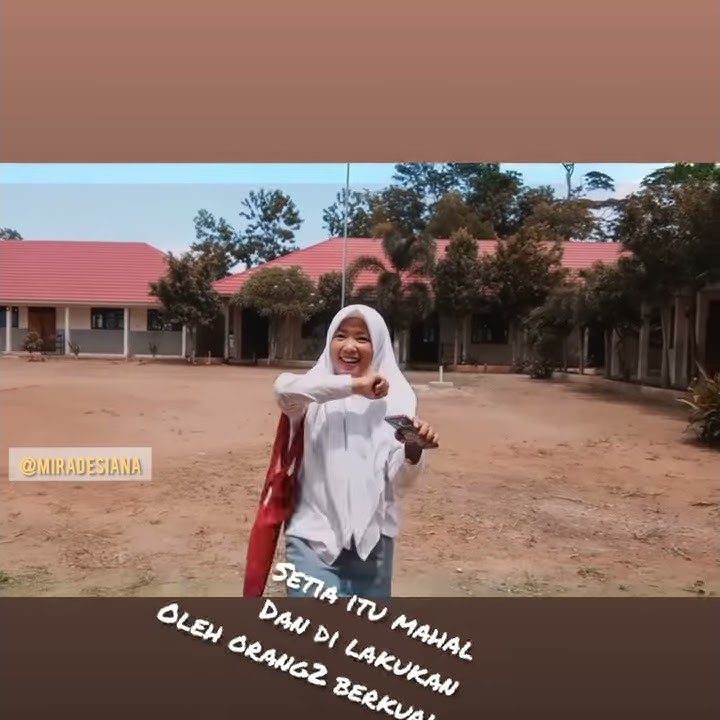 Yang indah di mata tetap kalah dg yang di hati 😘♥