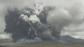 熊本・阿蘇山が噴火   火砕流、火口1キロに達す