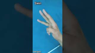 how to do middle bak fall #ved_spinz #penspinning #tutorial