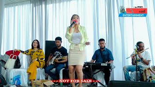 Istri Setia Cover Erika Amora