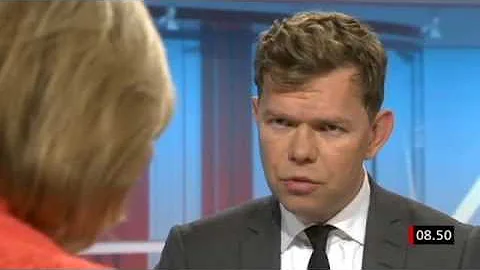 Aron Etzler (V) frgas ut om dddskjutningen av Abdi...
