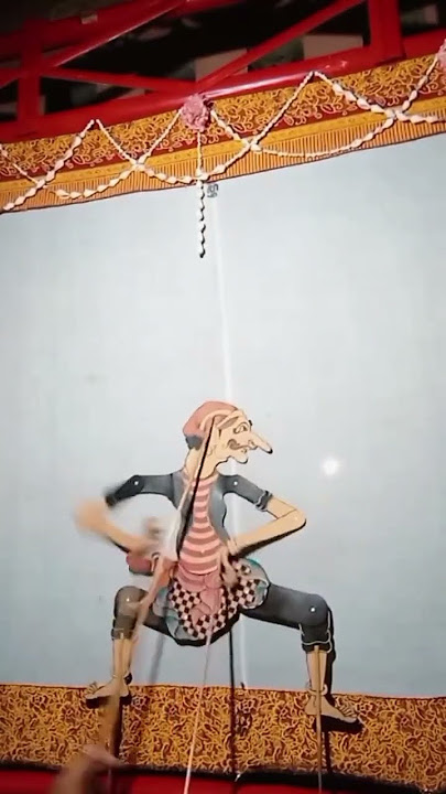 KepalaHampir Lepas Wayang Thengul #video #viralvideo #automobile #wayangkulit #entertainment #shots