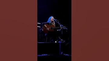 Thumbnail of Τακούνια για καρφιά - Ιουλία Καραπατάκη ♡ #live #greekmusic #greeklive #greekartists #music #shorts