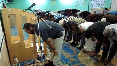 صلاة العشاء ماتيسر من سورة غافر رمضان 2013 # حذف أول 38 ثانية + حذف آخر المقطع من الدقيقة 8 و33ثا