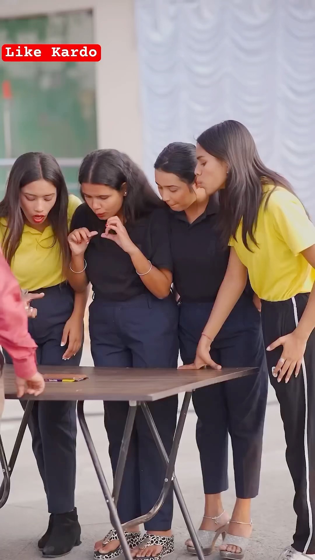 Chocolate Kis kis pasan Hai?? #trending #emotional #funnyvideos #youtubeshorts #shortvideo #short