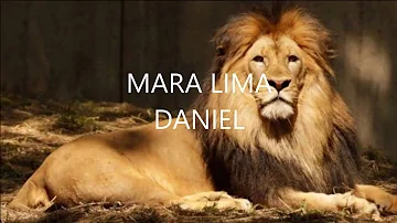 Como que Daniel saiu da cova dos leões?