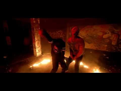 在 YouTube 上觀看「Jones Cruipy - 100% (STREET CLIP)」
