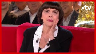 Mireille Mathieu fond en larmes - Vivement Dimanche 04 décembre 2022 Resimi