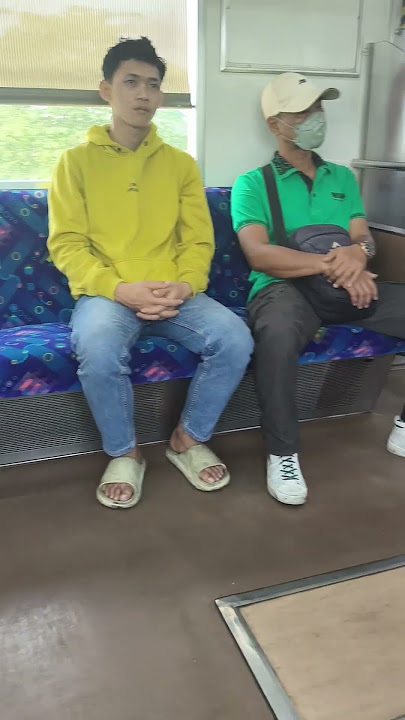 TUT TUT TUT NAIK KERETA API#videoshorts@NENGNONIJBO