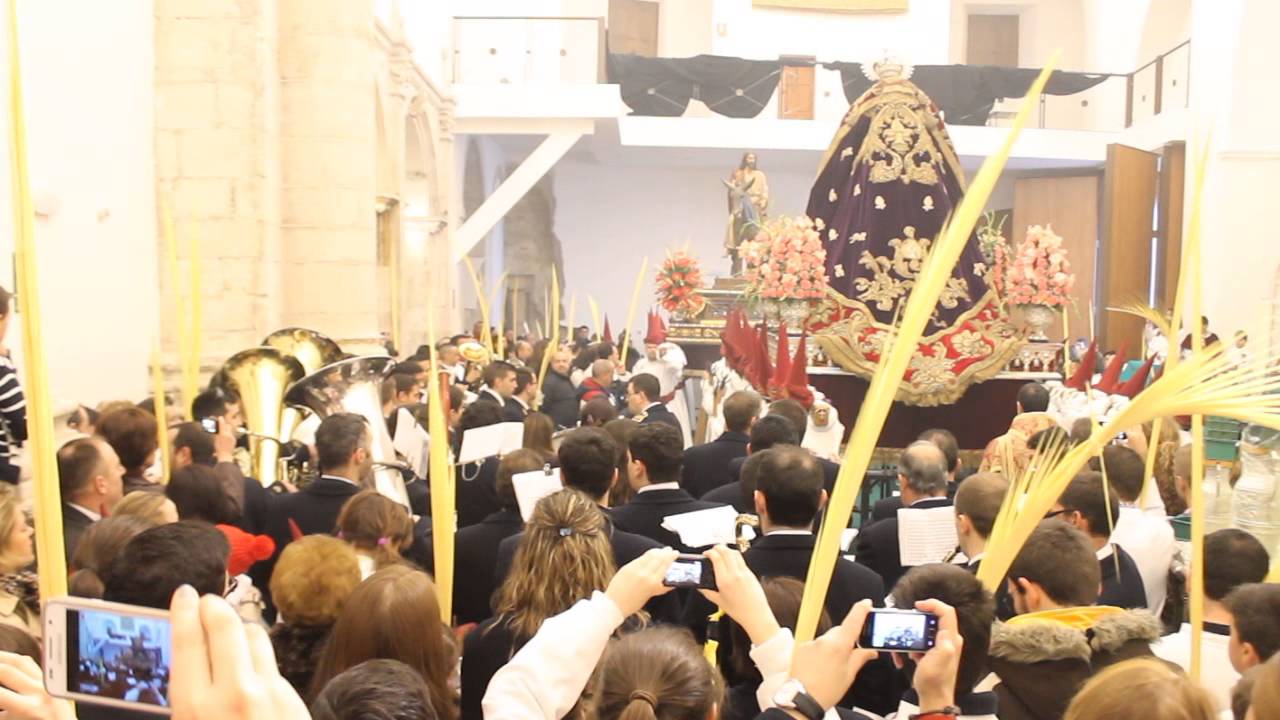 Domingo de Ramos 2013 en Cuenca: Baile de los pasos en el interior de San Andrés
