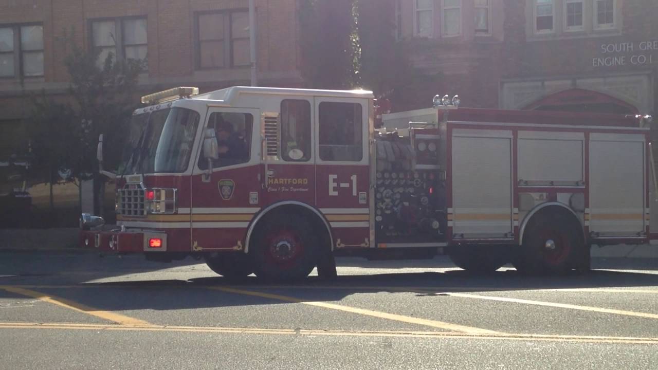 Hartford Fire Department Engine 1 & District 1 Responding YouTube