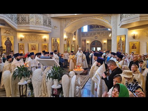 Видео: Катедралата Михаил Архангел описание и снимка - Русия - Санкт Петербург: Ломоносов (Ораниенбаум)