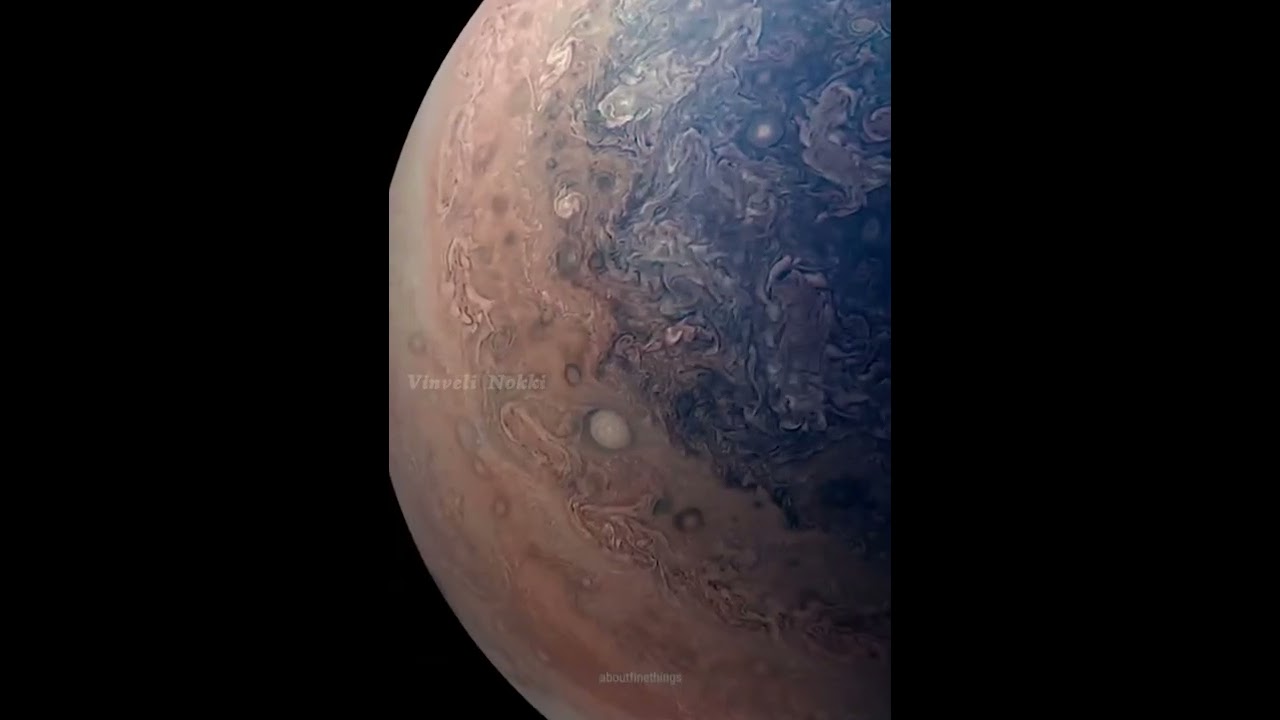 சூரிய குடும்பத்திலேயே மிகப் பெரிய கடல் எங்க இருக்கு தெரியுமா?🤯 | Space Tamil | #shorts