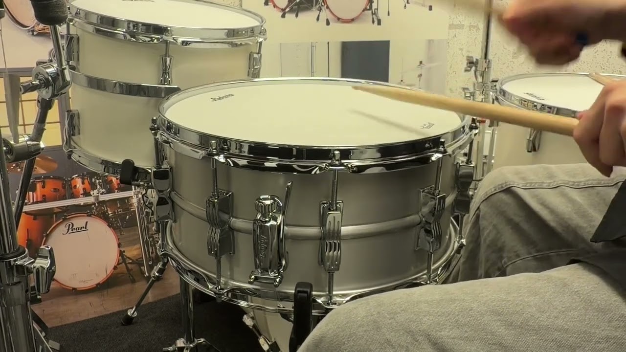 歴史が感じられる小鼓 Ludwig】Acrolite 14